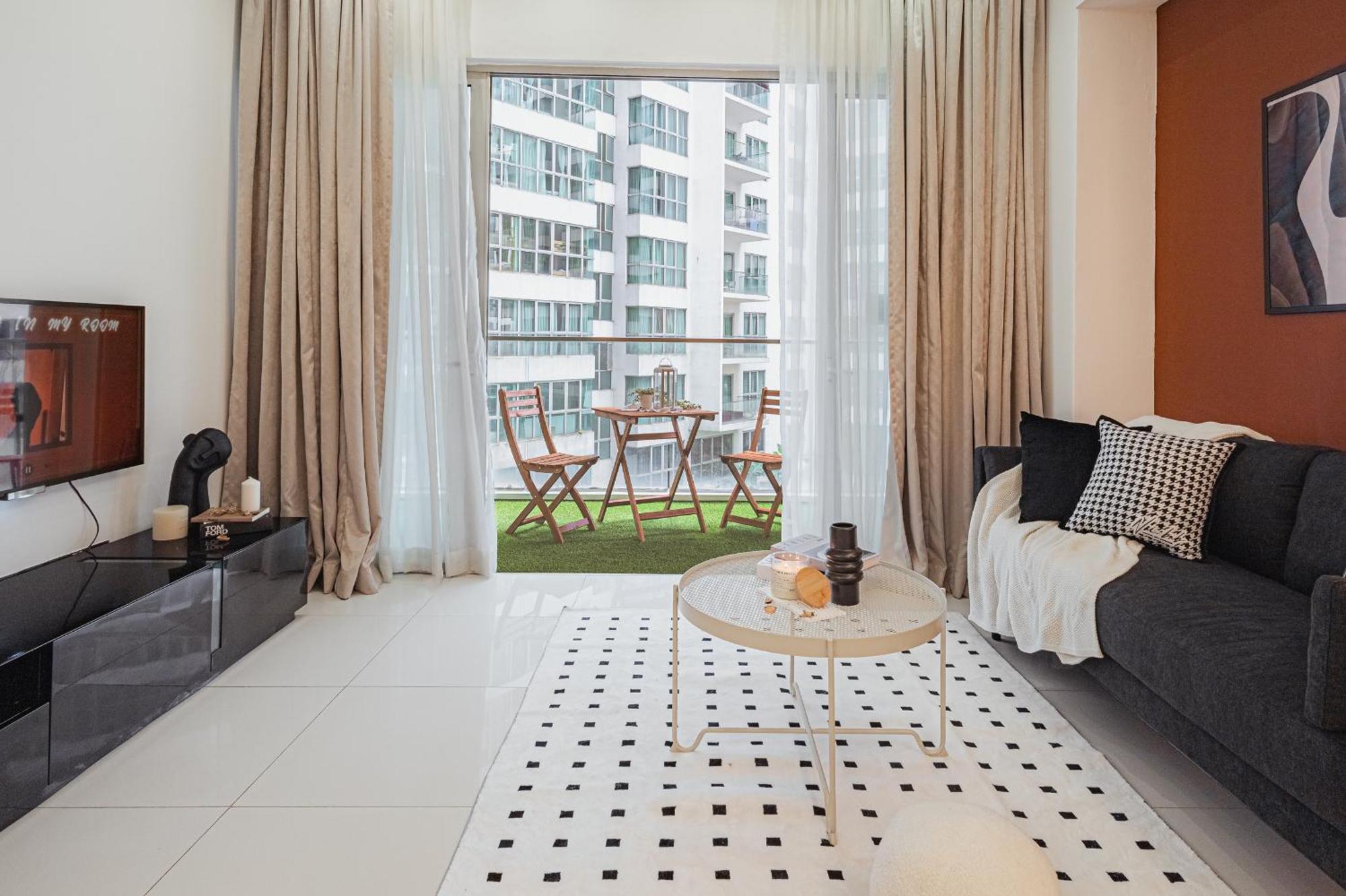 Suites & Residences @ Regalia By Plc Kuala Lumpur Buitenkant foto