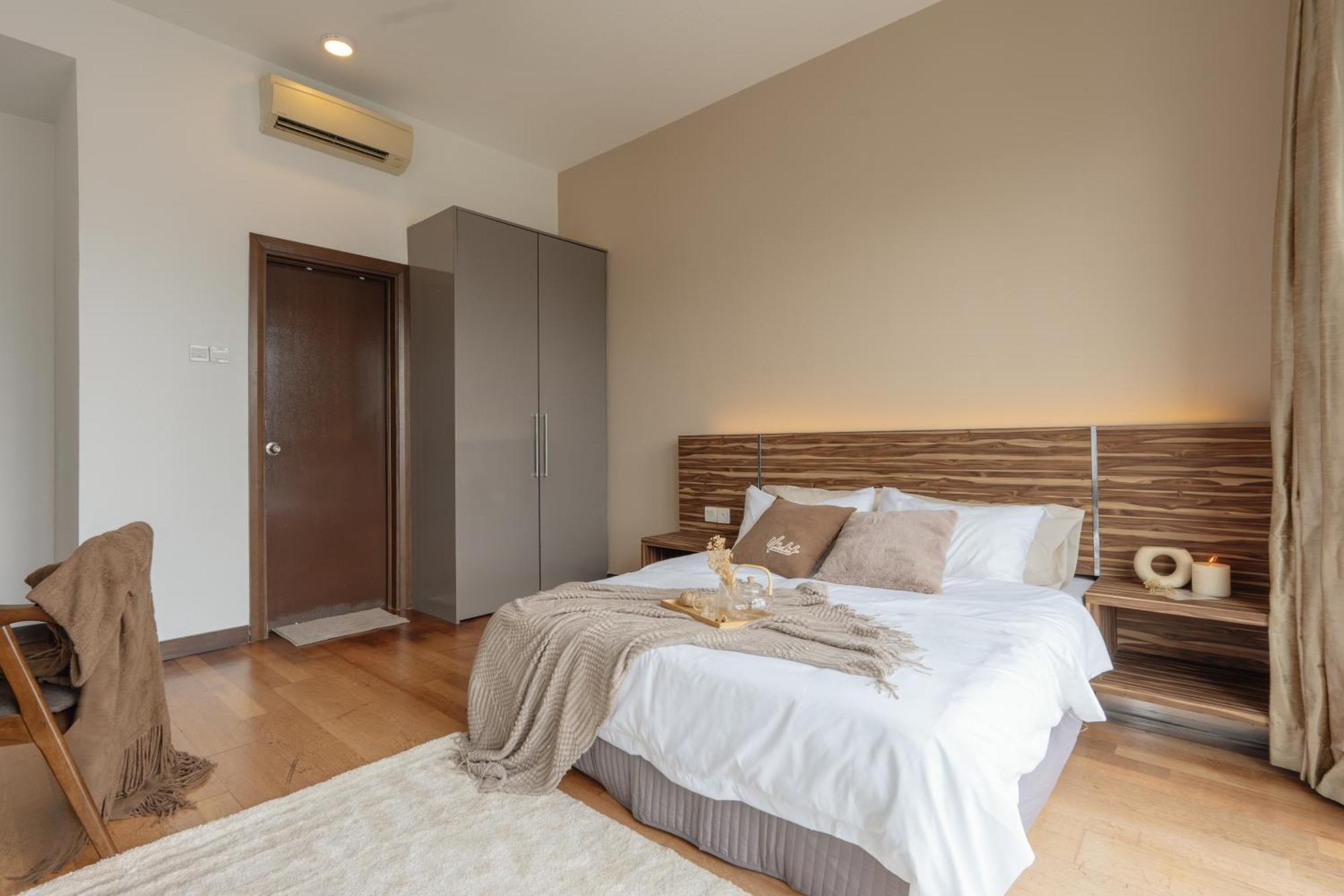 Suites & Residences @ Regalia By Plc Kuala Lumpur Buitenkant foto