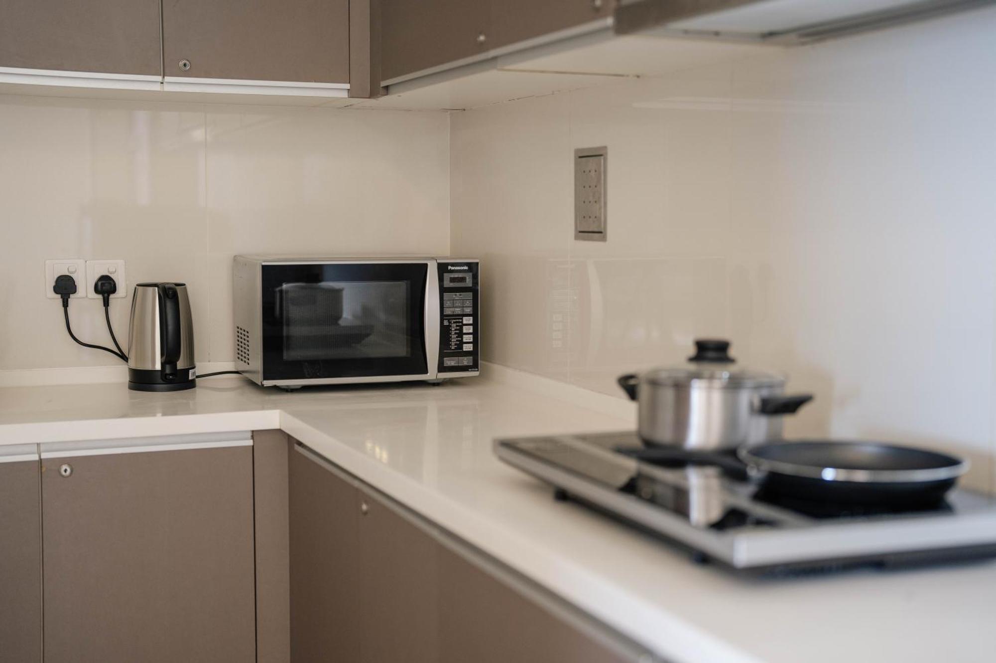 Suites & Residences @ Regalia By Plc Kuala Lumpur Buitenkant foto