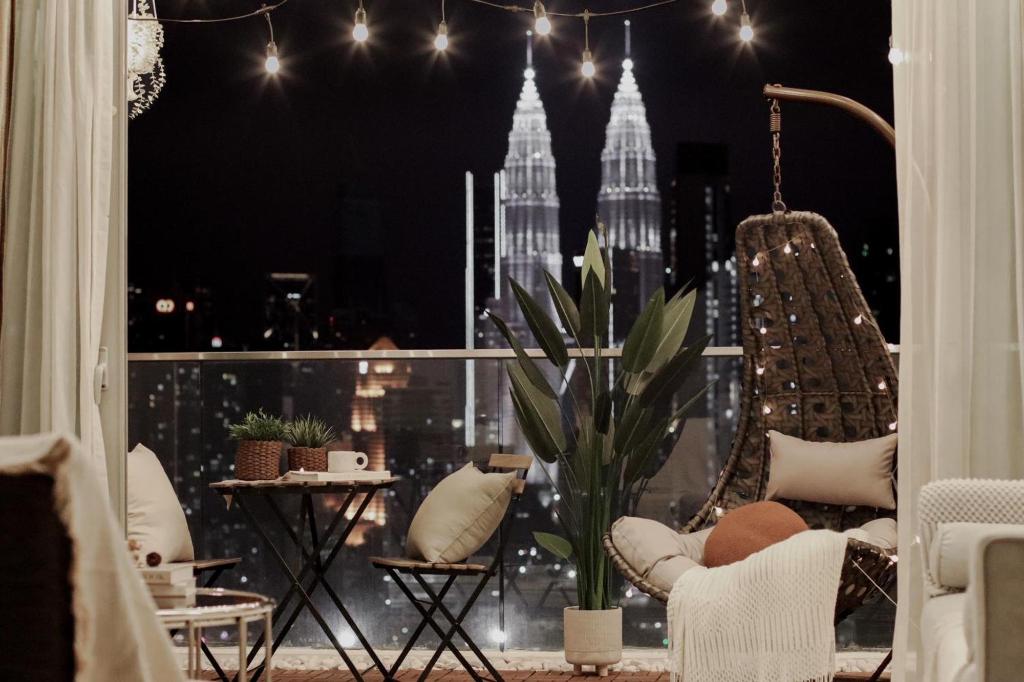 Suites & Residences @ Regalia By Plc Kuala Lumpur Buitenkant foto