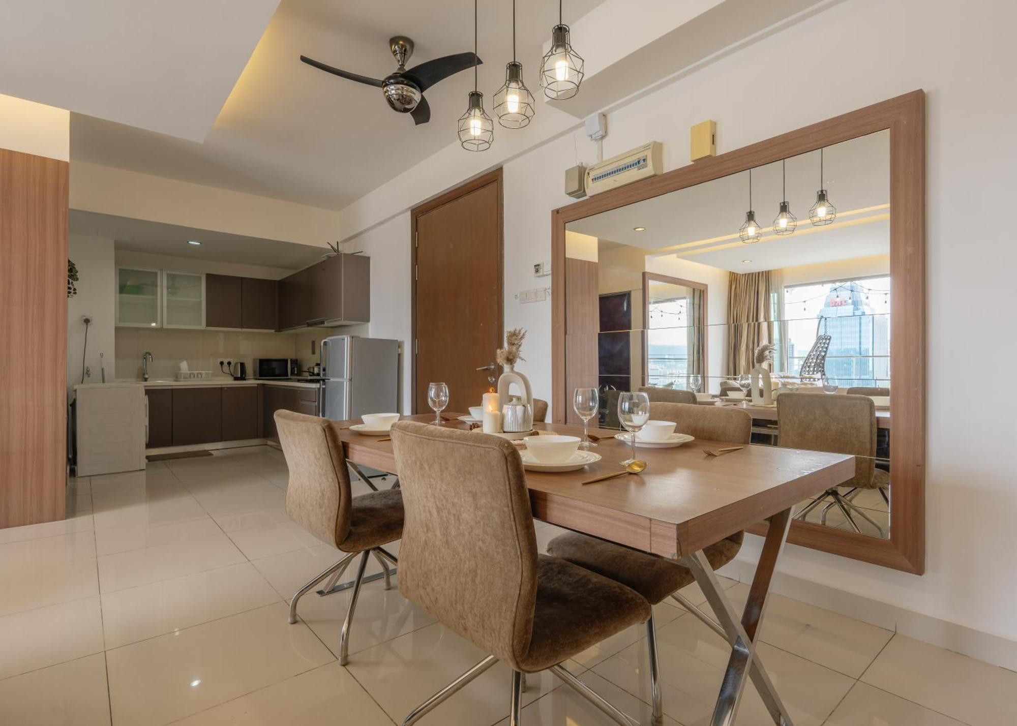 Suites & Residences @ Regalia By Plc Kuala Lumpur Buitenkant foto