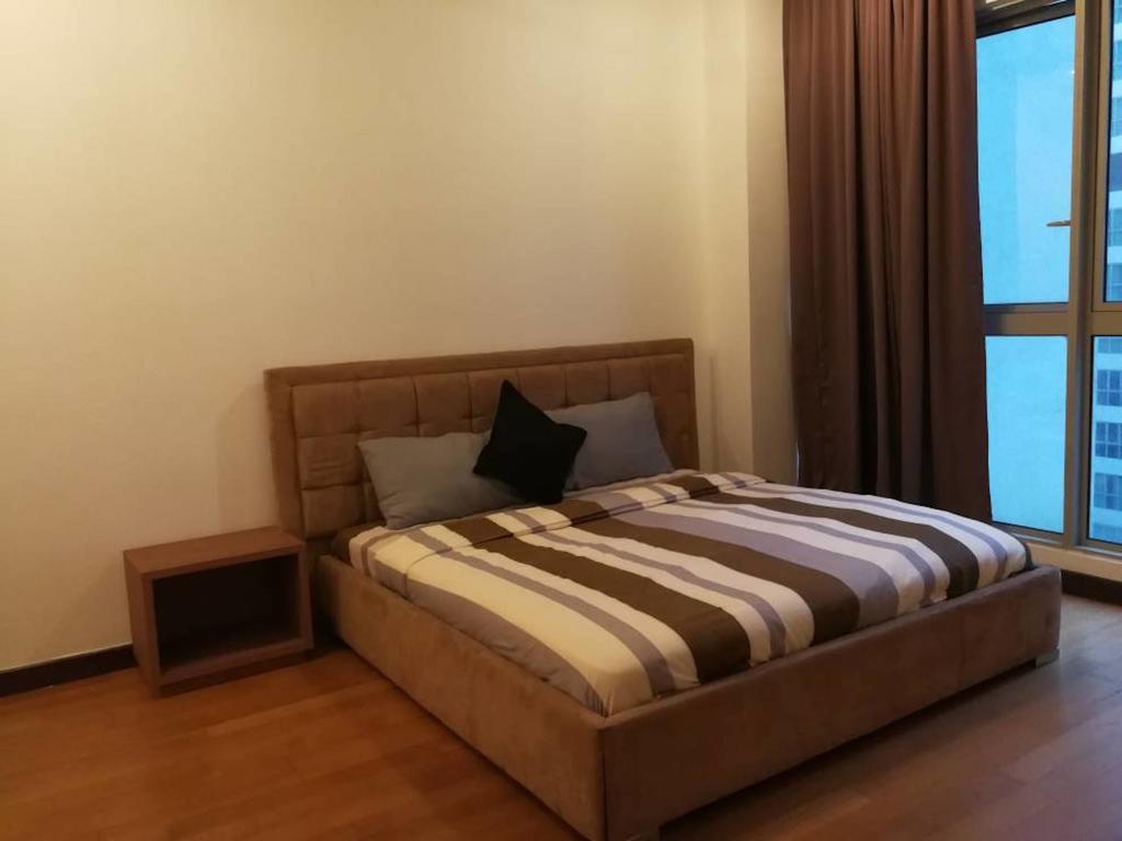 Suites & Residences @ Regalia By Plc Kuala Lumpur Buitenkant foto