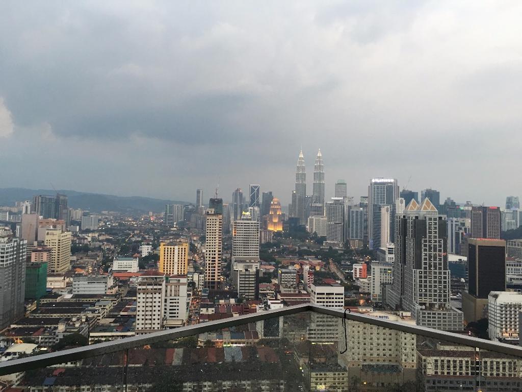 Suites & Residences @ Regalia By Plc Kuala Lumpur Buitenkant foto